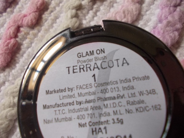 faces_glam_on_blusher_terracotta4