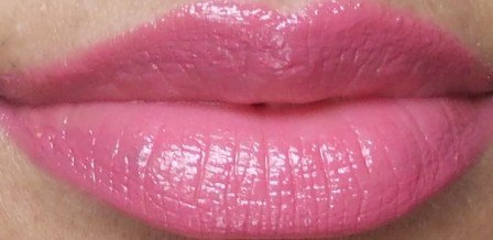 lakme_gloss_addict_very_berry_swatches__1_