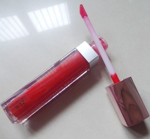 lotus_herbals_ecostay_lip_gloss_sinzzling_red__3_