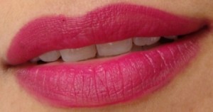 wet_n_wild_cherry_picking_lipstick_swatches__2_