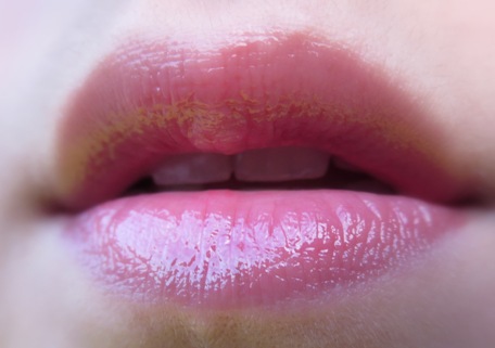 Benefit Benebalm Hydrating Tinted Lip Balm