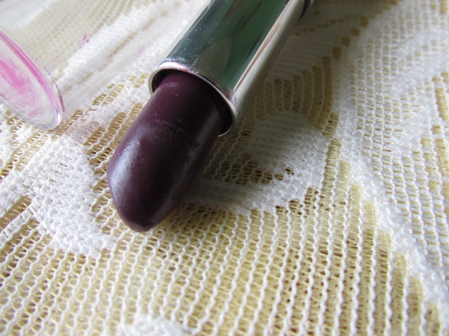 Colorbar Velvet Matte Lipstick - Posh Plum