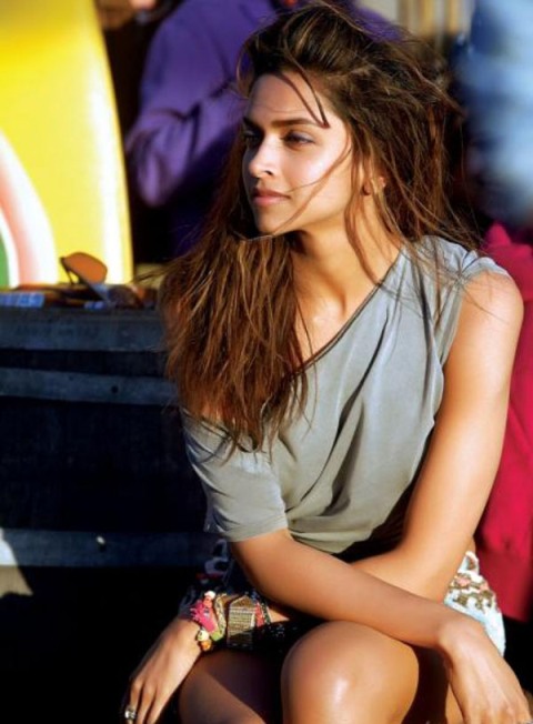 Deepika Padukone hairstyle new look  PHOTOS Deepika Padukone gets a new  look for Shakun Batras film fans write Miss her so much