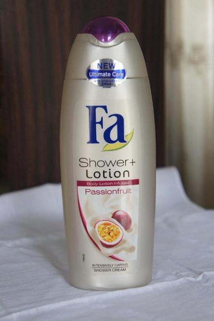 Fa Shower + Lotion Passionfruit Shower Cream