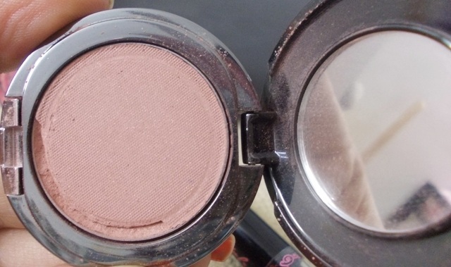 Faces_glam_on_blusher_NB_50_review__2_