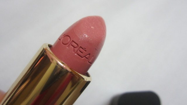 L'Oreal Color Riche Lipstick - Julianne's Nude