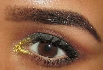 Smokey Green Gold Eye Makeup Tutorial