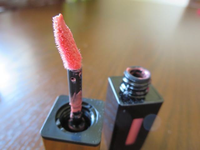 YSL_Vernis___L_vres_Glossy_Stain__No_7_Corail_Aquatique___5_