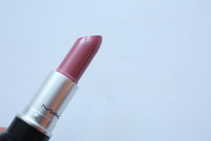 MAC Lipstick Hot Gossip review, swatch