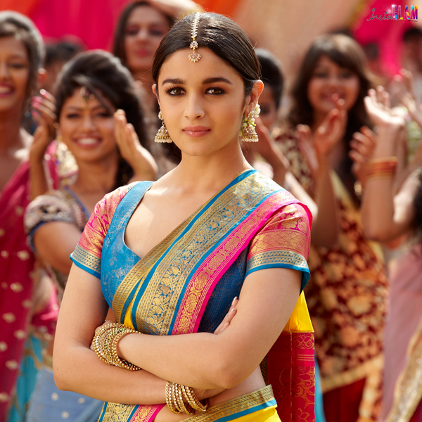 Alia Bhatt's Style in Two States Movie Decoded