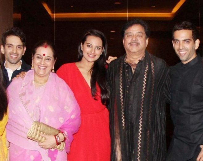 Bollywood Stars and Their Family Pics
