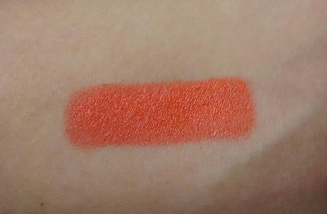 ColorbarFull Finish Long Wear Lipstick in Craze