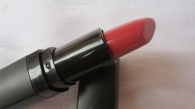 ELF Moisturizing Lipstick in Ravishing Rose
