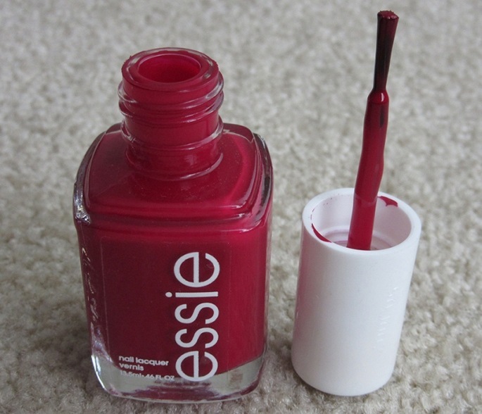 Essie Nail Lacquer Size Matters