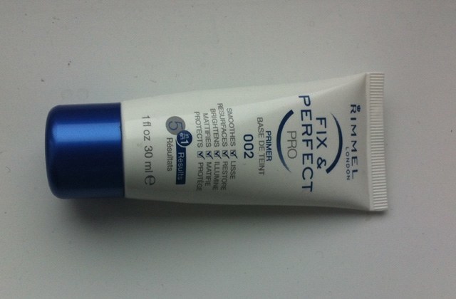 Rimmel Fix and Perfect ProPrimer in Shade 002