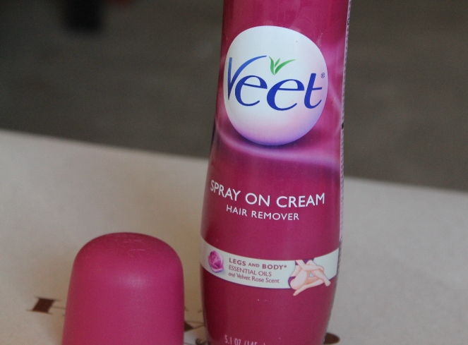 Veet Spray On Cream Hair Remover