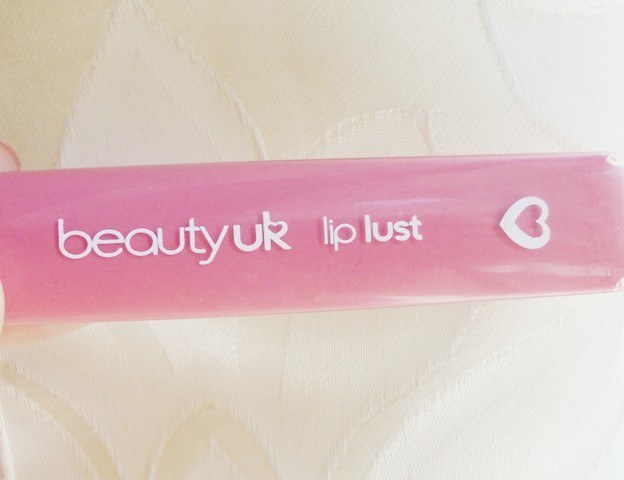 Beauty_UK_Lip_Lust_-_No.3_Date_Night___4_