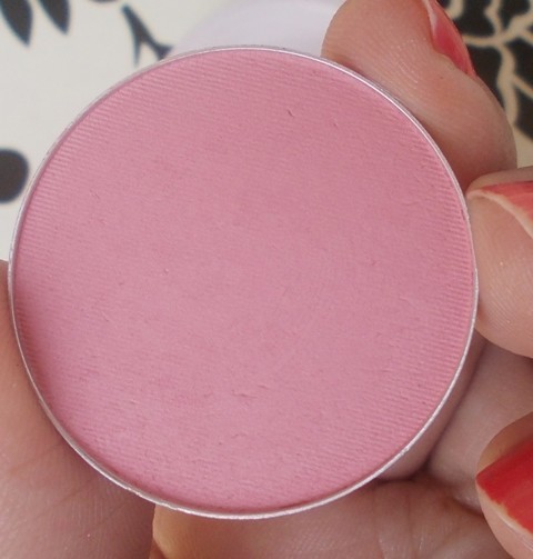 Boots Natural Collection Blushed Cheeks - Pink Cloud (6)