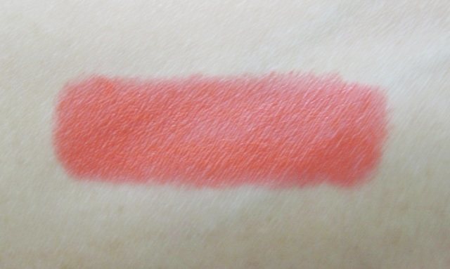Colorbar_Take_me_as_I_am_Lip_Color_-_Peachy_Pink__4_