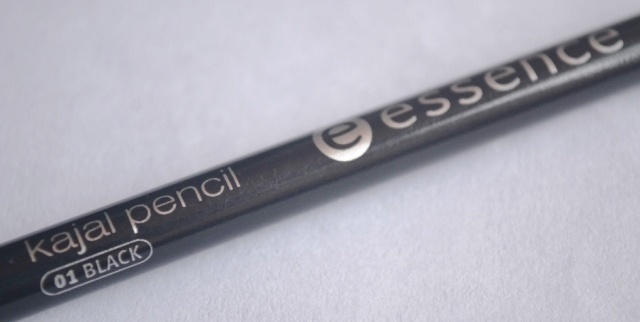 Essence Kajal Pencil Black Review (2)