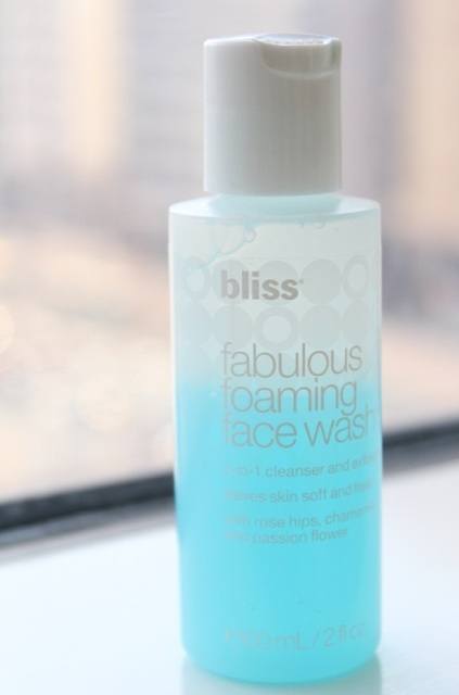 Bliss_Fabulous_Foaming_Face_Wash__4_