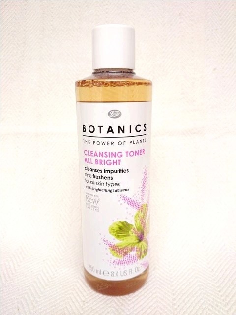 Boots_Botanics_Cleansing_Toner_All_Bright_Review__2_