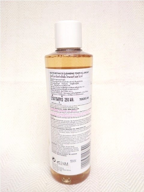 Boots_Botanics_Cleansing_Toner_All_Bright_Review__4_