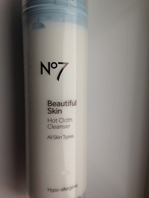 Boots No. 7 Beautiful Skin Hot Cloth Cleanser