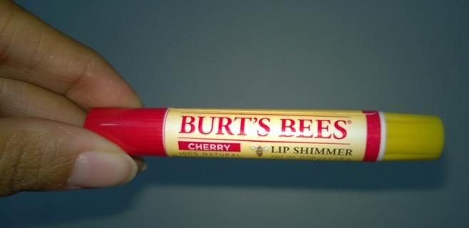 Burt_s_Bees_Cherry_Lip_Shimmer__4_