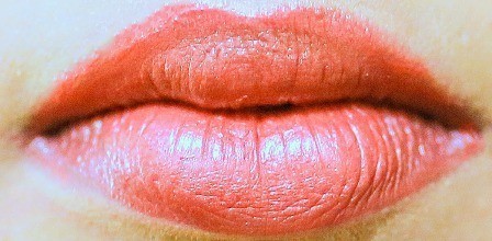 L_Oreal_Tropical_Coral__Color_Riche_Lipstick