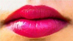Revlon_Fuchsia_Fusion_Super_Lustrous_Lipstick__5_