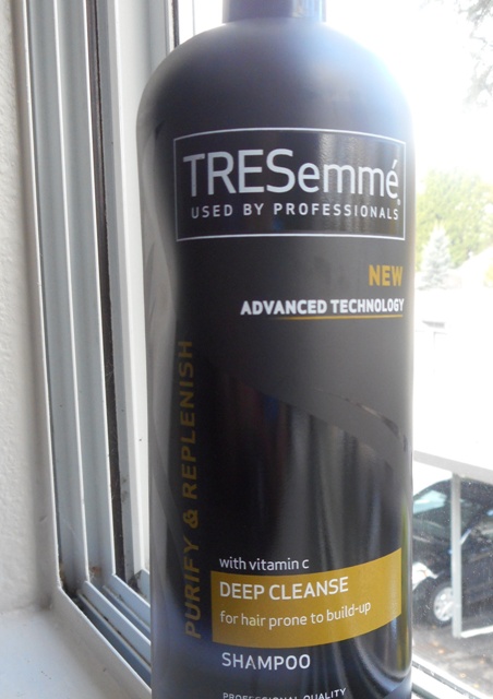 Tresemme1+Vitamin+C+Deep+Cleansing+Shampoo