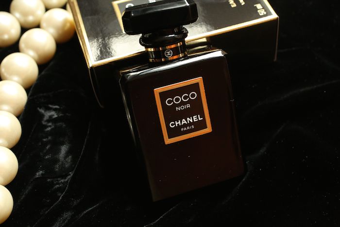chanel-coco-noir-review