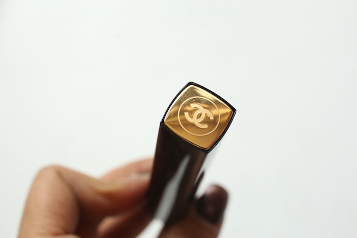 chanel-rouge-allure-gloss-distinction-21-review-packaging