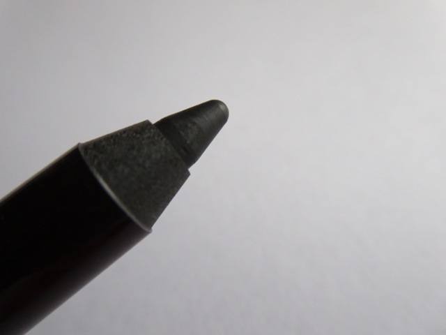Charlotte Tilbury Bedroom Black Rock ‘n’ Kohl Iconic Liquid Eye Pencil (4)