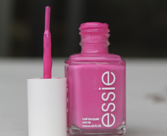 Essie Nail Lacquer in Madison Ave-hue Is Not Worth Its Price 6