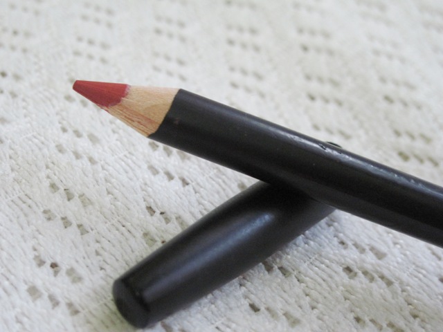 Faces Corallin Lip Pencil (8)