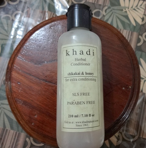Khadi+Herbal+Conditioner+Shikakai+And+Honey+Increases+Hair+Fall