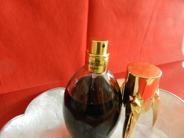 Lady Gaga Fame Black Fluid Perfume (2)