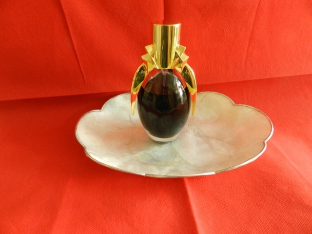 Lady Gaga Fame Black Fluid Perfume (4)