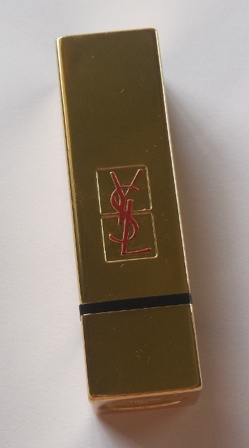 YSL_Rouge_Roxanne_Rouge_Pur_Couture_Lipstick_Review__Swatches__14_