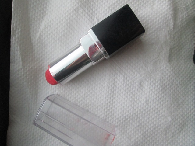 nyc rivington red lipstick (1)