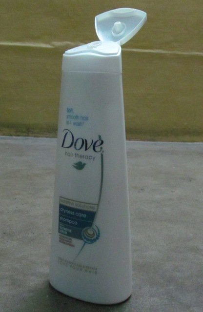 10 Shampoos India dry hair