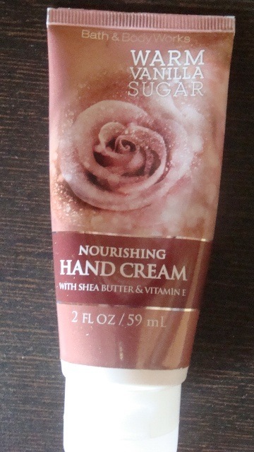 Bath and Body Works Warm Vanilla Sugar Nourishing Hand Cream  (3)