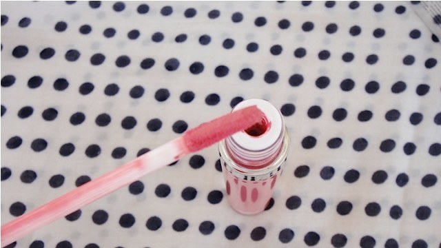 Colorbar Deep Matte Lip Crème in Deep Pink Review (16)