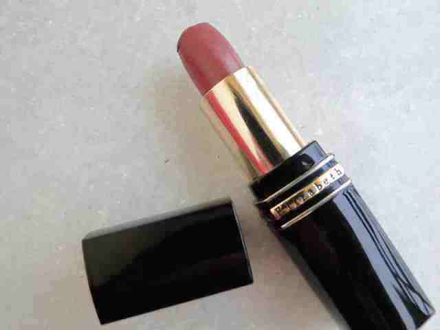 Elizabeth Arden Breathless Exceptional Lipstick  (7)