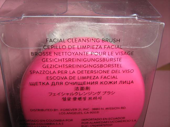 Forever 21 Ultra-Soft Facial Cleansing Brush
