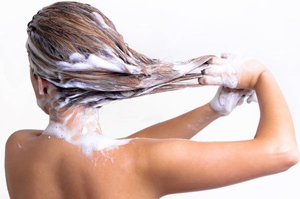 How To Choose Shampoo For Dry And Rough Hair