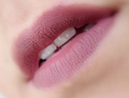 Kat Von D Lolita Everlasting Liquid Lipstick (1)