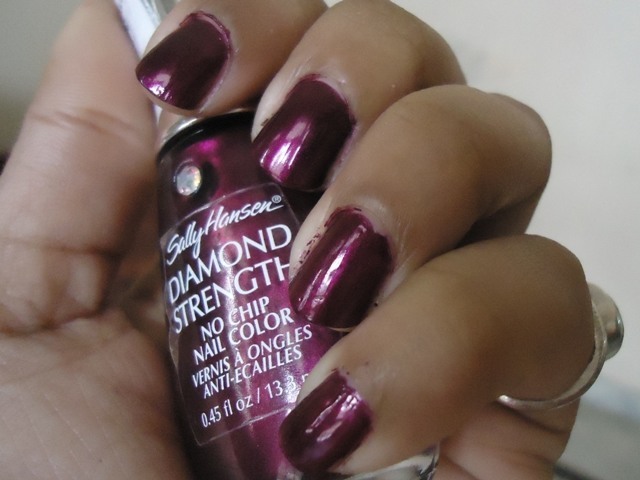 Sally Hansen Save the Date Diamond Strength Nail Color Review, NOTD